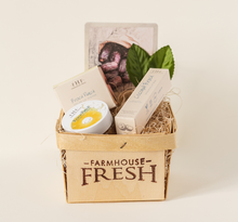 Load image into Gallery viewer, Organic Skin Care | Beach Lip Kit | Farmhouse Fresh
